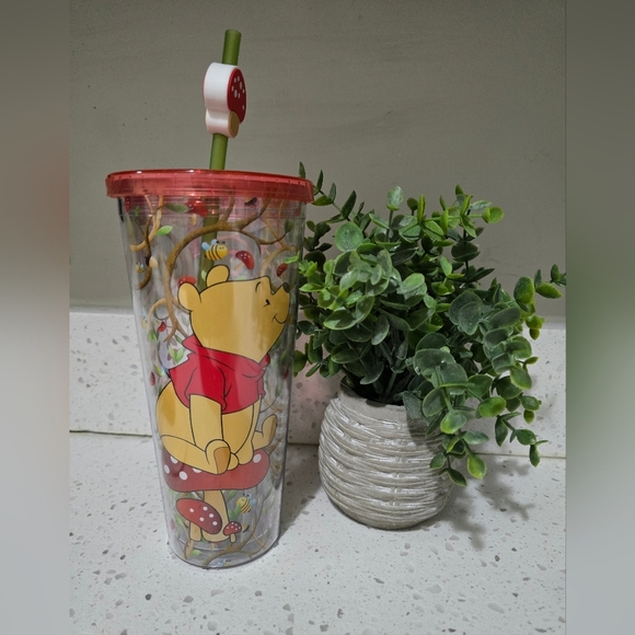Winnie the Pooh Red Tumbler with Straw - Picture 1 of 10